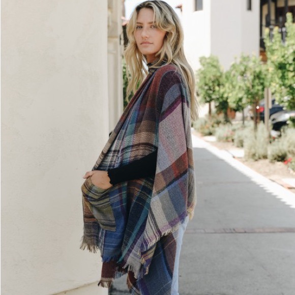 Boutique Bohemian open poncho duster pocketed plaid multicolor - Picture 2 of 3